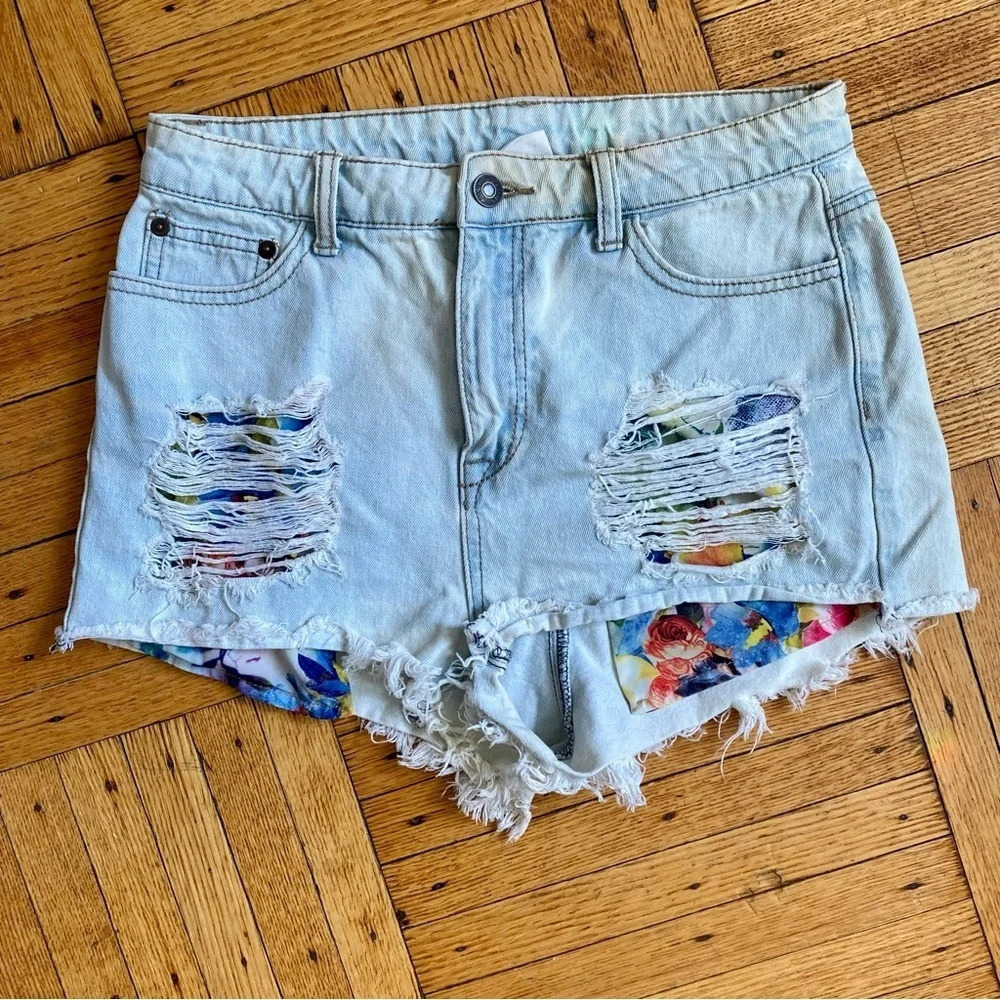 LITZ Boutique Women's Jean Shorts, High Rise Ripped Floral Pocket Denim
